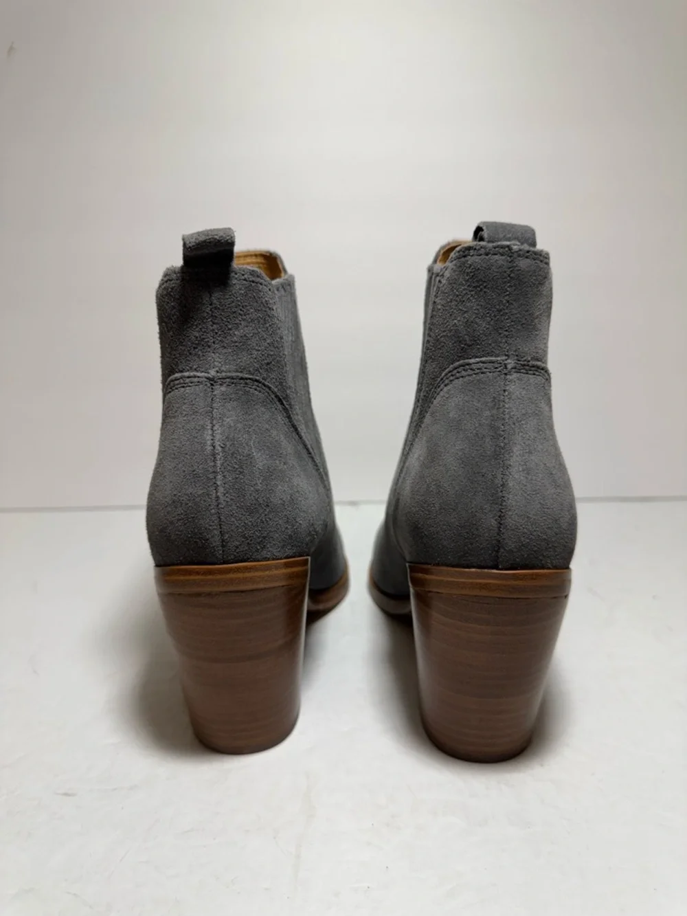 New Marc Fisher Women's Gadri Grey Suede Leather Western Ankle Booties Size 7